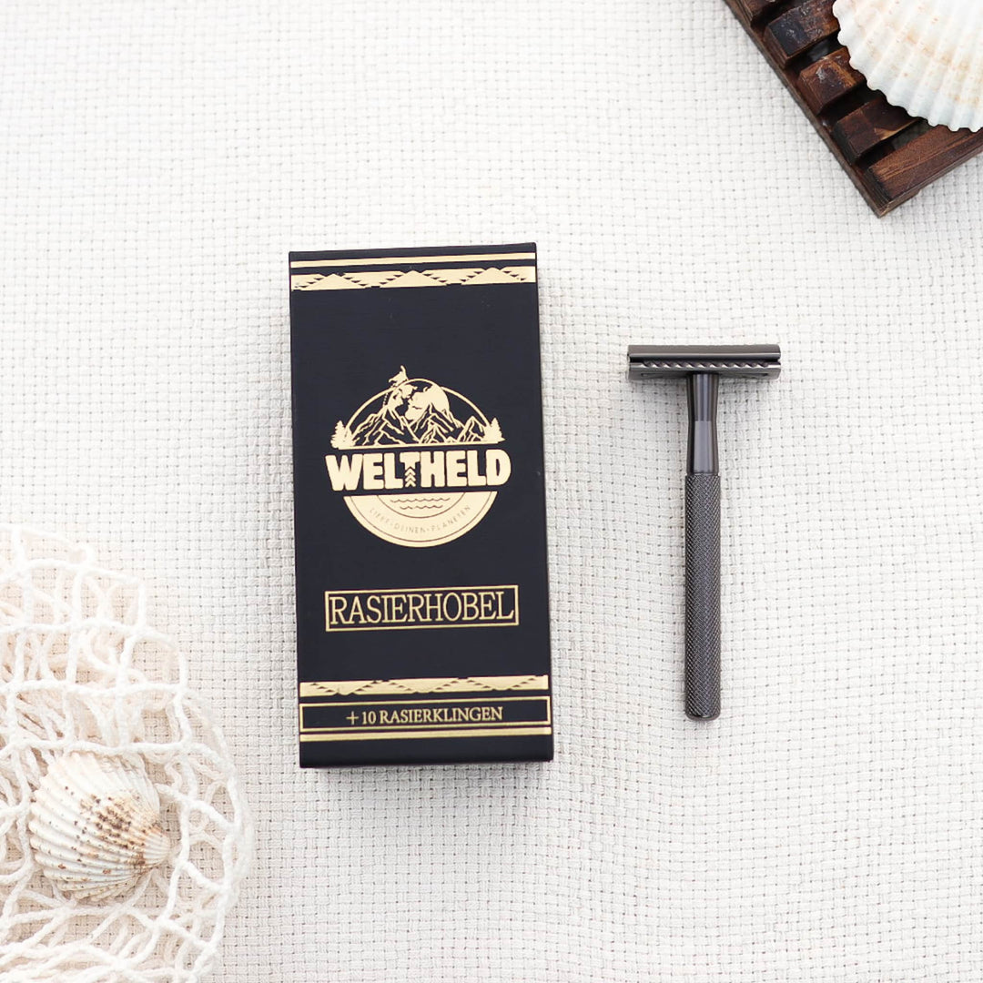 schwarzer Rasierhobel mit zehn Wechselklingen