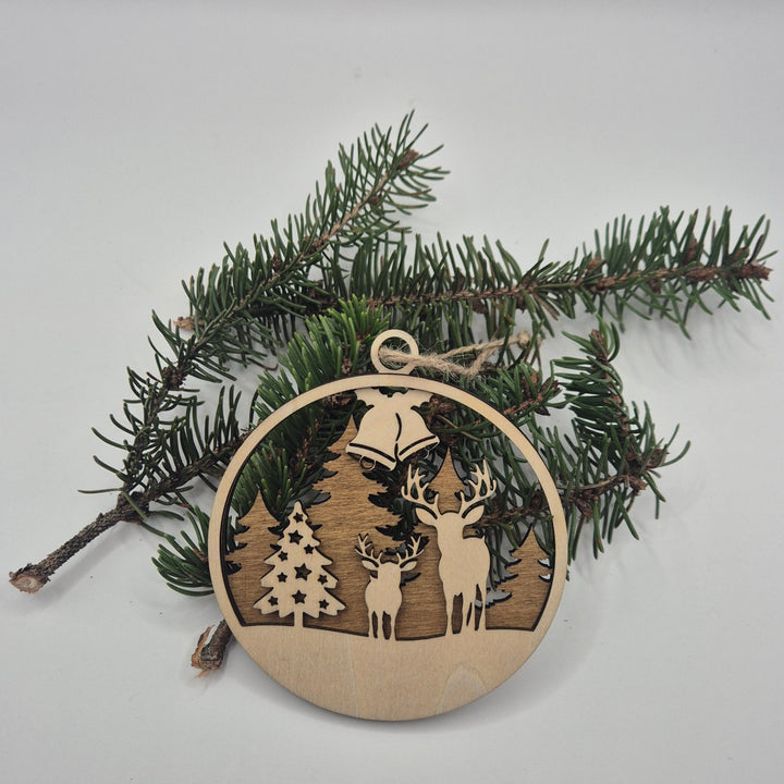 Weihnachtliche Holzanhänger