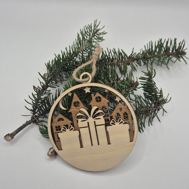 Weihnachtliche Holzanhänger